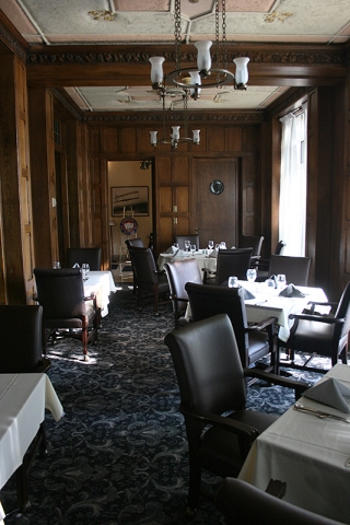 Engineers Club Dining Room